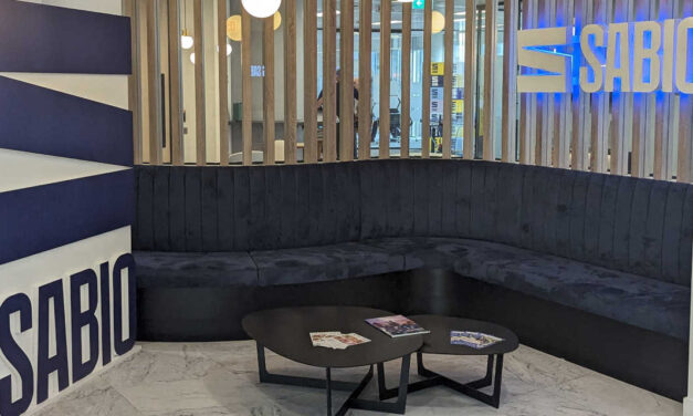 Menos esperas, más derechos y sanciones millonarias. Así impactará la nueva Ley de Atención a la Clientela en las empresas