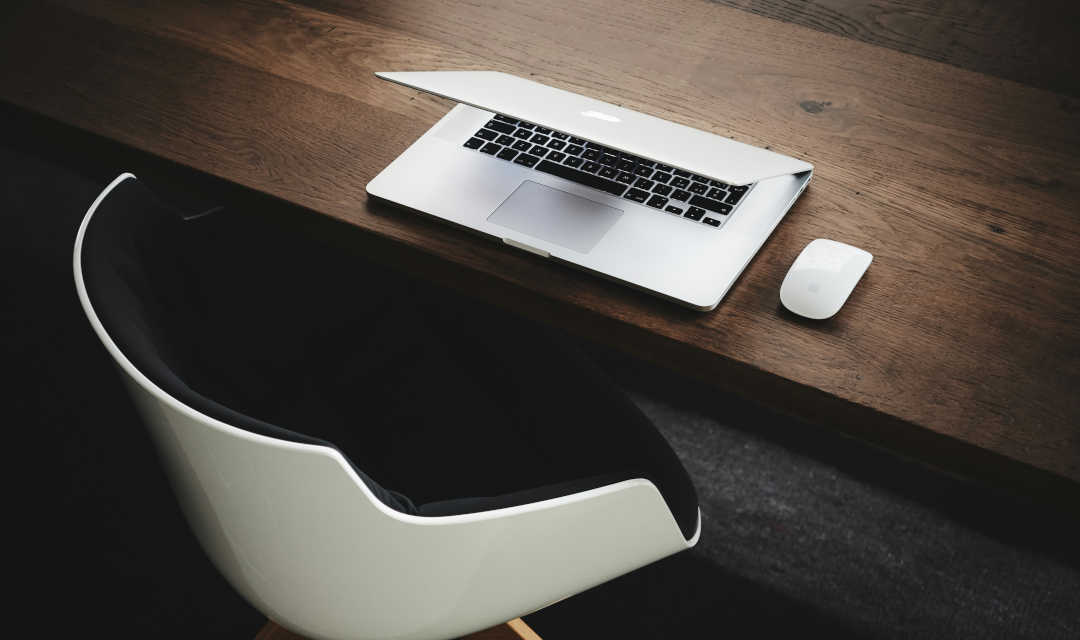 El trabajo híbrido supera al salario como principal atractivo para captar talento tecnológico