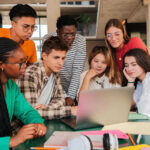 Instructure y AWS aceleran con IA la modernización educativa para ampliar el acceso al empleo