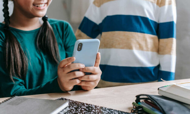 El 73% de la población mundial apoya prohibir las redes sociales a los menores de 14 años